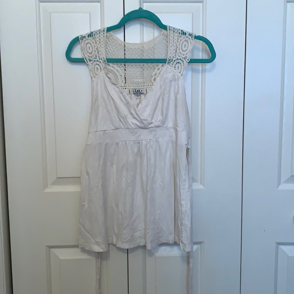 Cut-out, cross-cross tank top